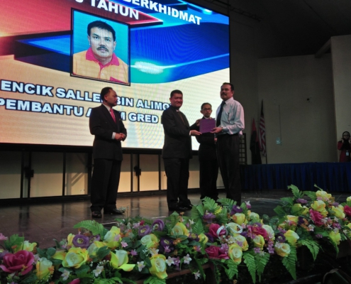 38144332_1847381218649688_645830225095032832_o