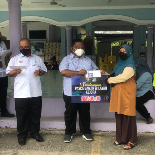 Majlis Penyerahan Sumbangan Pasca Banjir Wilayah KEJORA 3