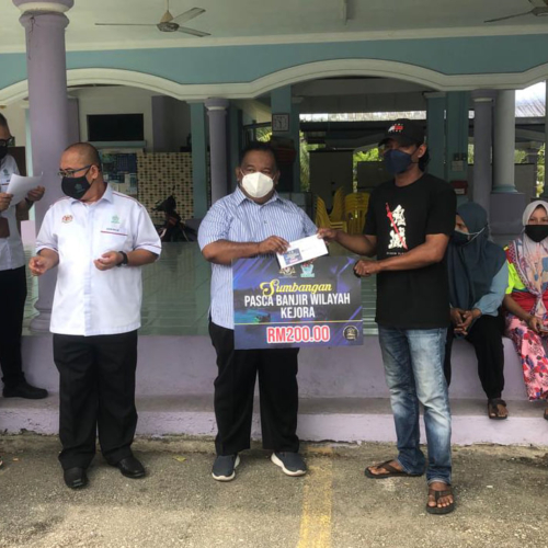 Majlis Penyerahan Sumbangan Pasca Banjir Wilayah KEJORA 4