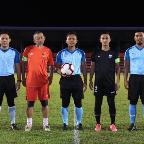 Perlawanan Persahabatan Merebut Piala Pengerusi Kelab Anggota KEJORA 3