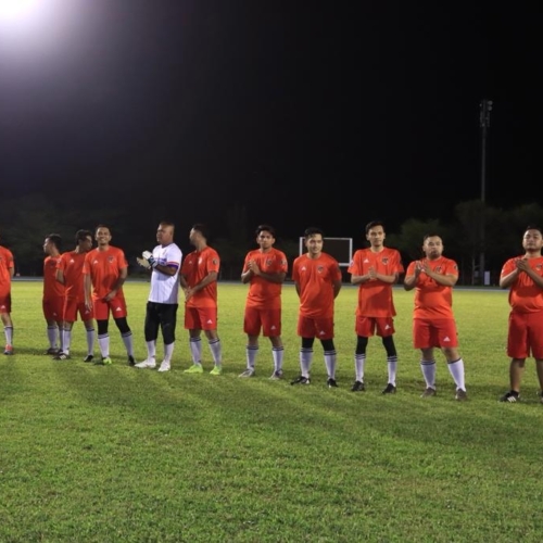 Perlawanan Persahabatan Merebut Piala Pengerusi Kelab Anggota KEJORA 4