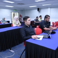 𝐁𝐄𝐍𝐆𝐊𝐄𝐋 10