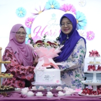 𝐇𝐀𝐑𝐈 𝐈𝐁𝐔 10